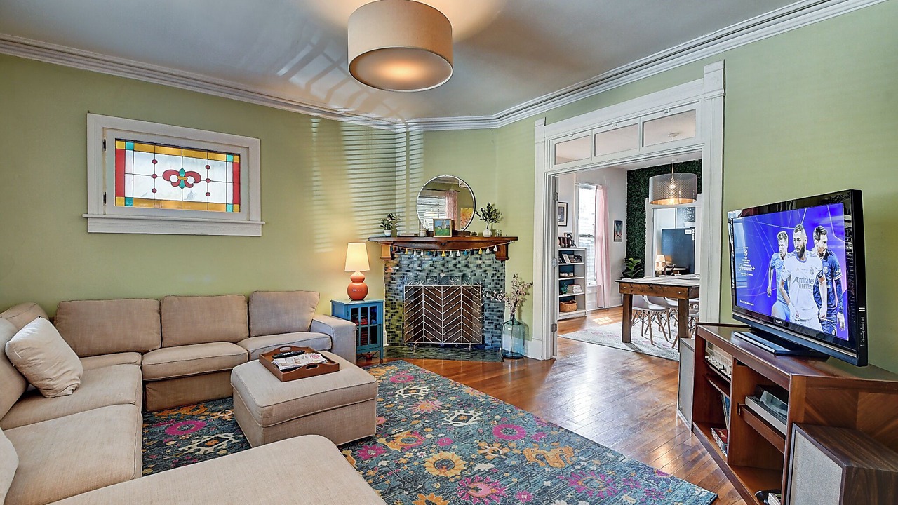 Photo of Livingroom in Herron Morton