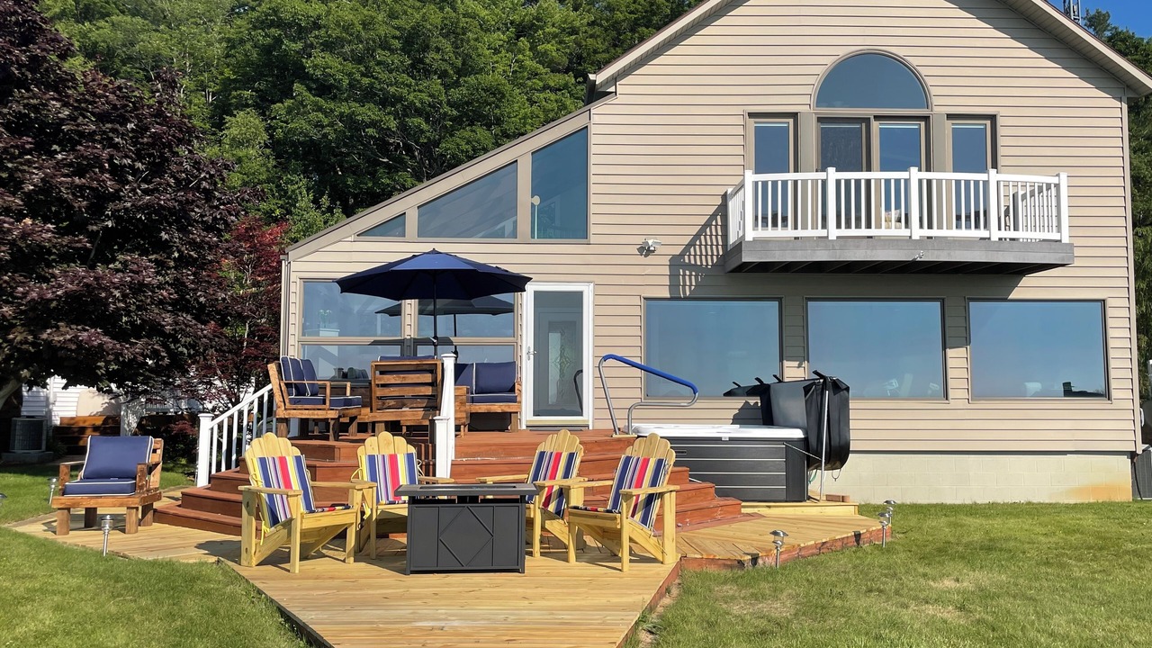Photo of Outdoor in Mears