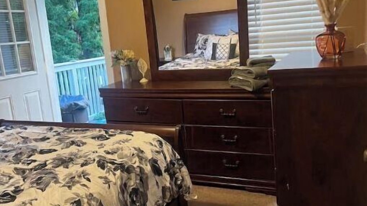 Photo of Bedroom in Toledo