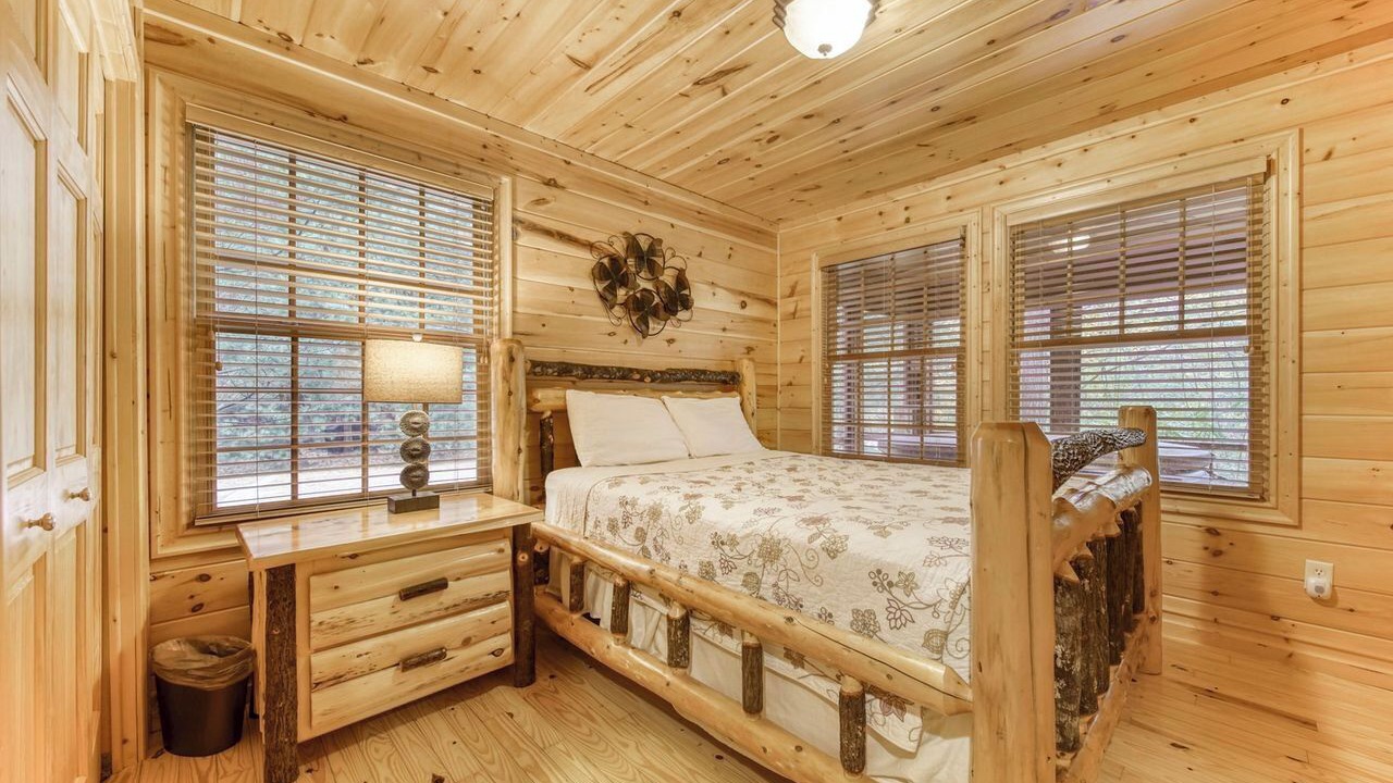Photo of Bedroom in Saugatuck