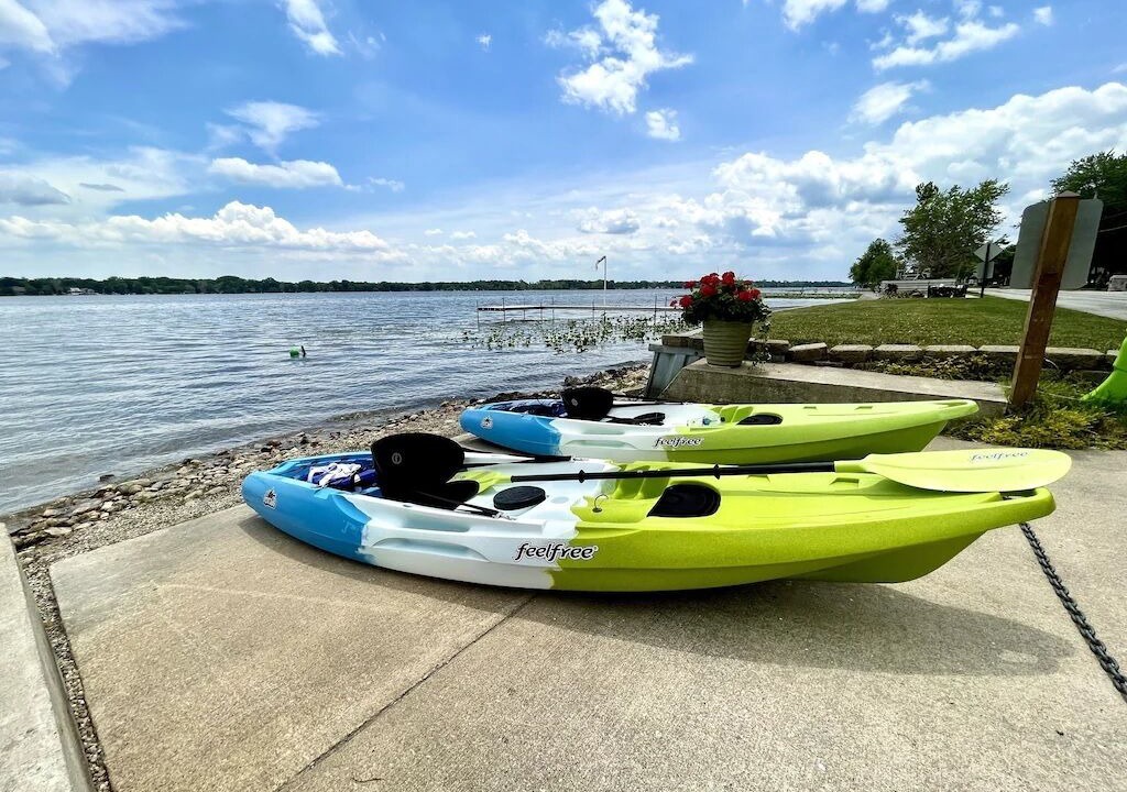 Photo of Others in Bass Lake