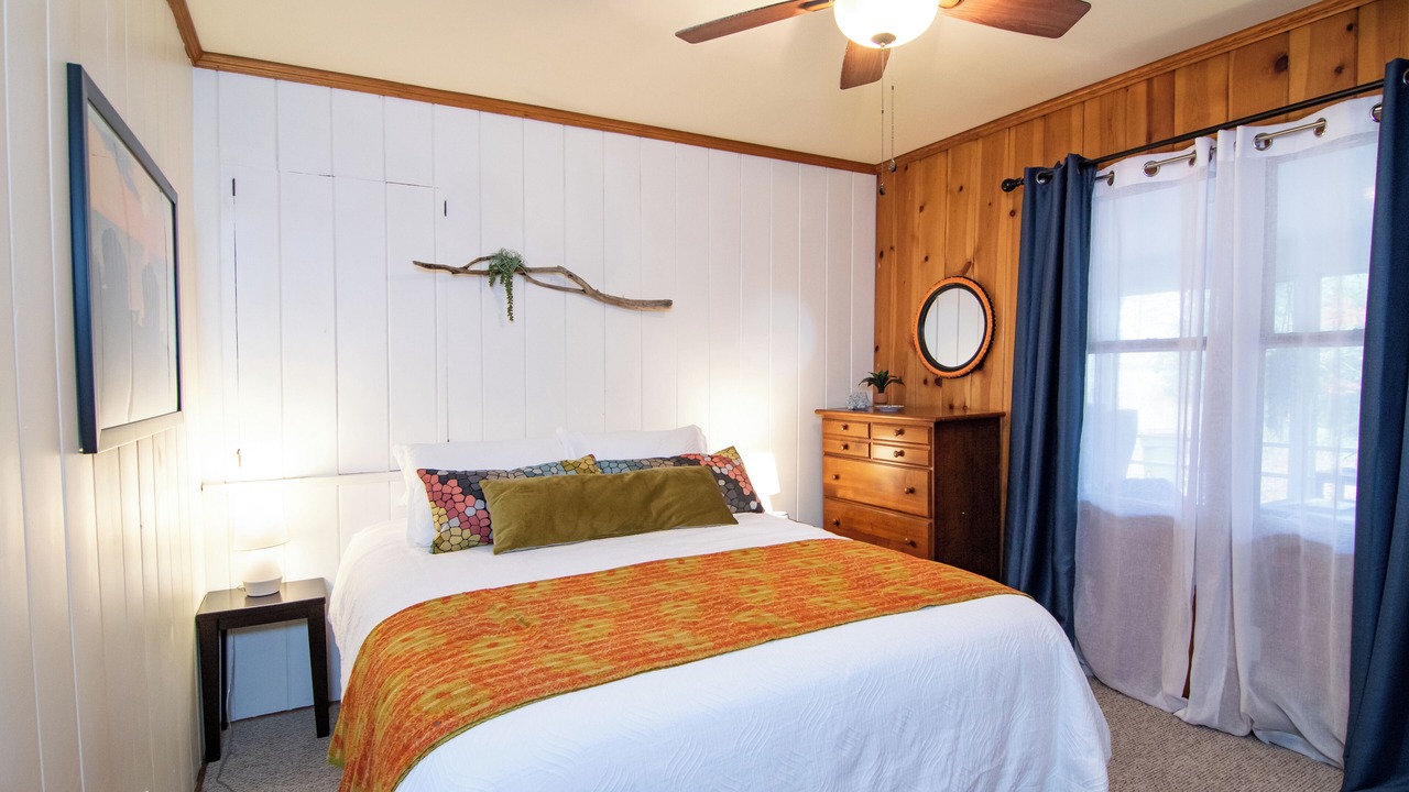 Photo of Bedroom in Michiana
