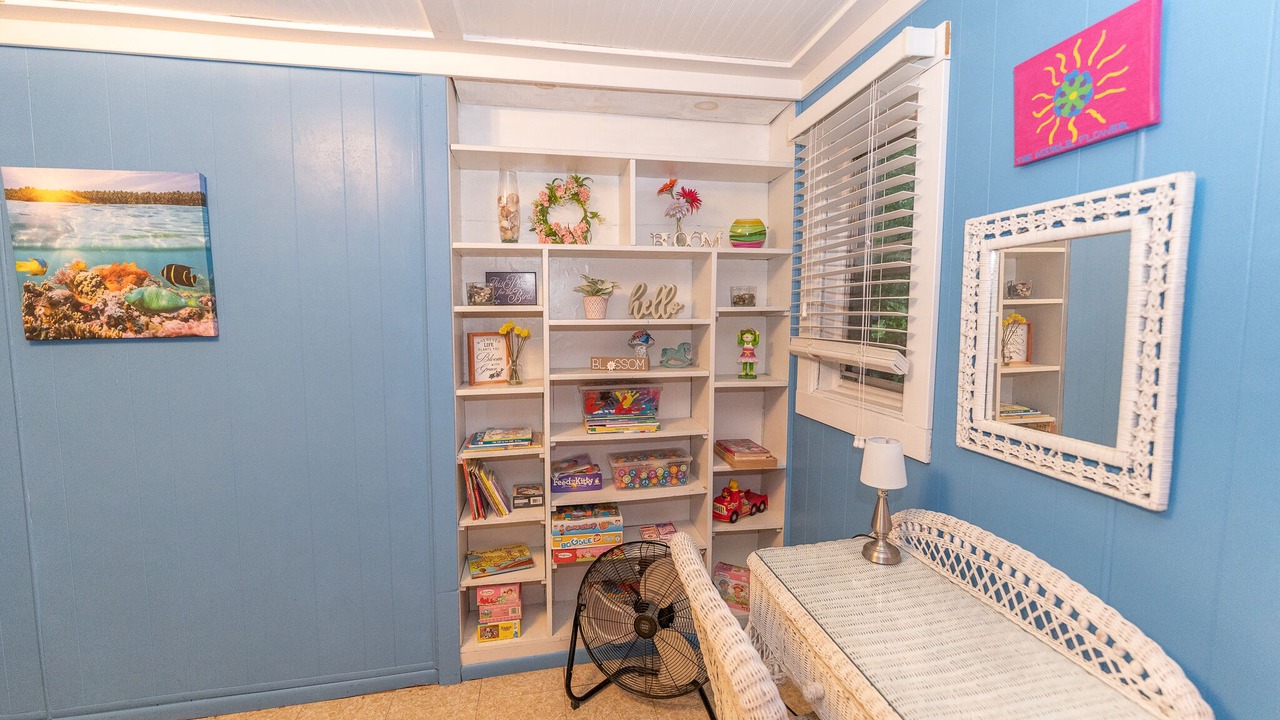 Photo of Others in Twin Lake