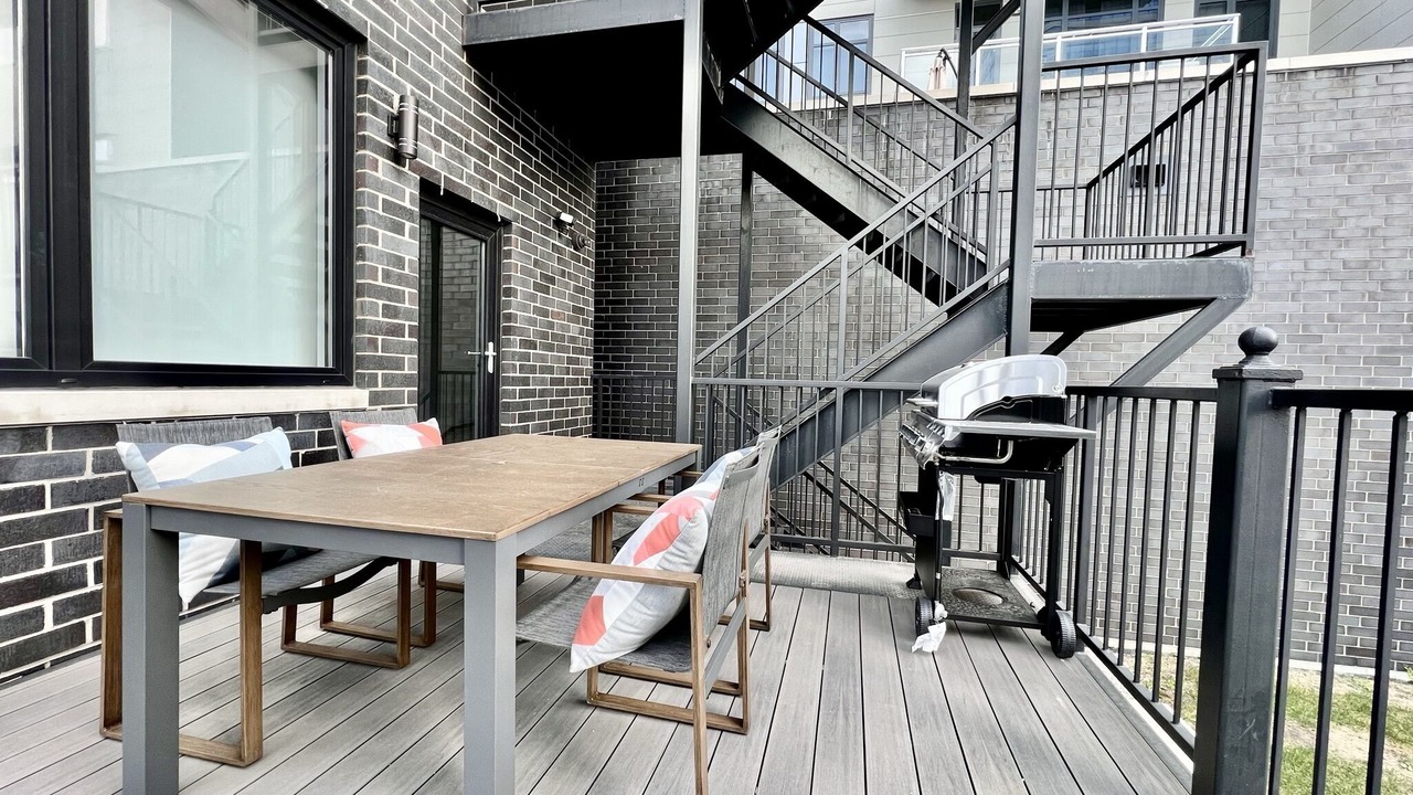 Photo of Outdoor in Near North Side