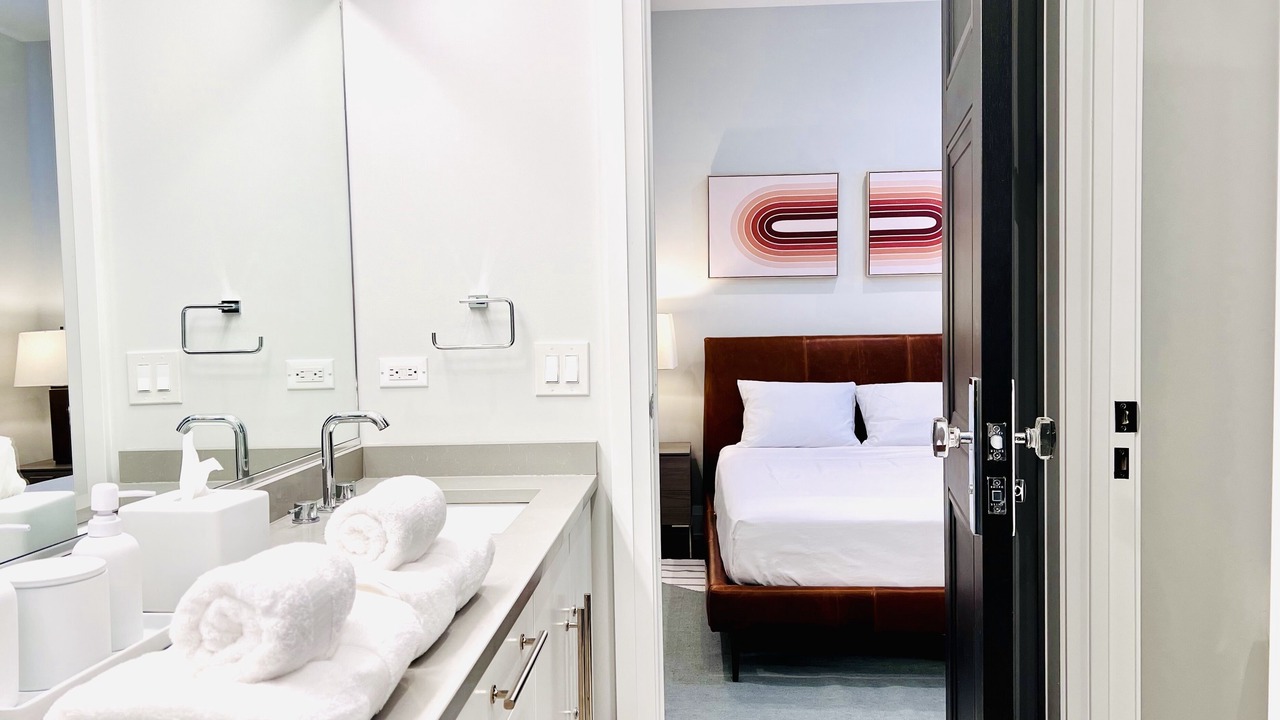 Photo of Bathroom in Near North Side