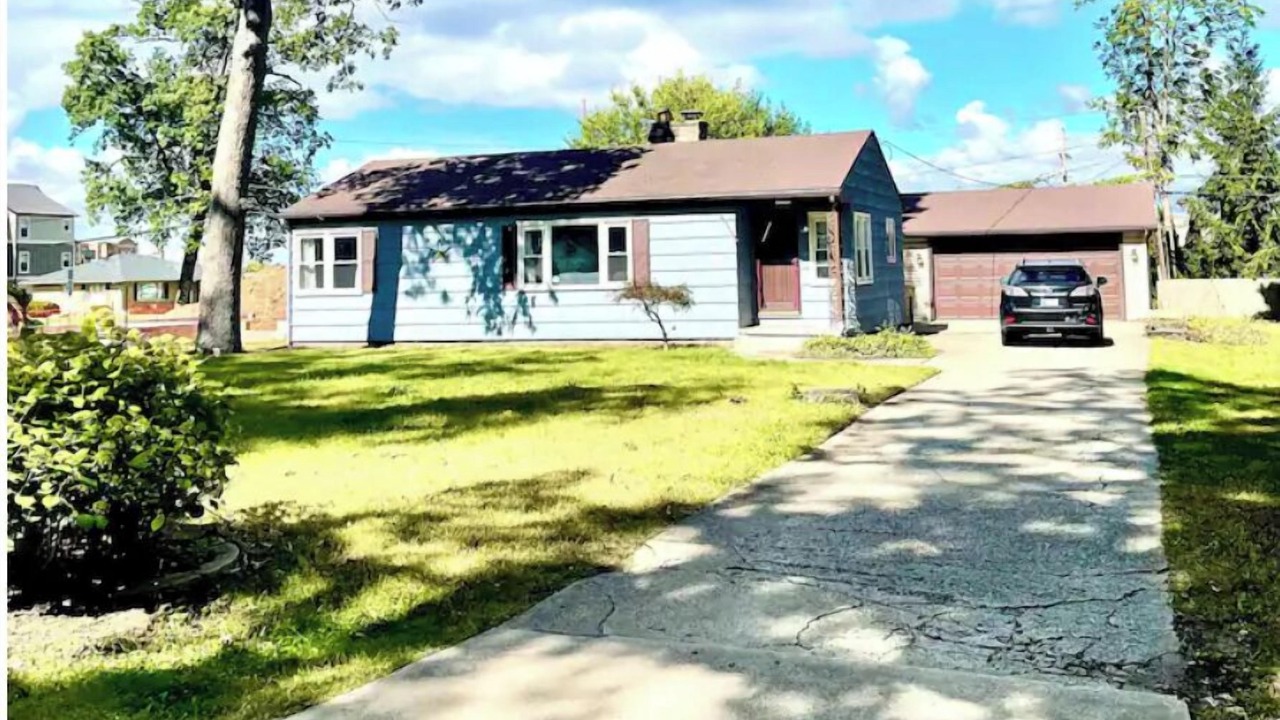 Photo of Outdoor in Wooded Estates