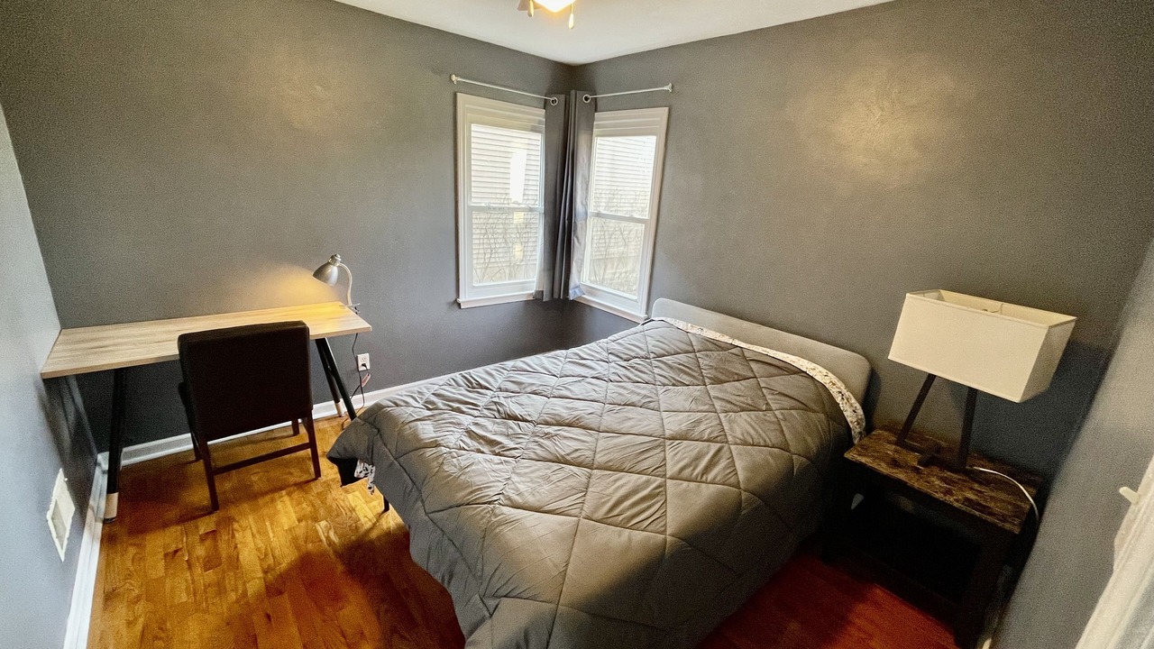 Photo of Bedroom in Wooded Estates