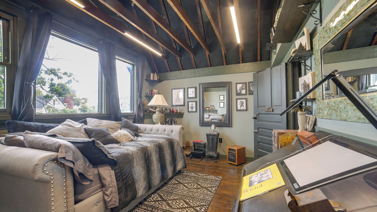 Photo of Bedroom in Jackson
