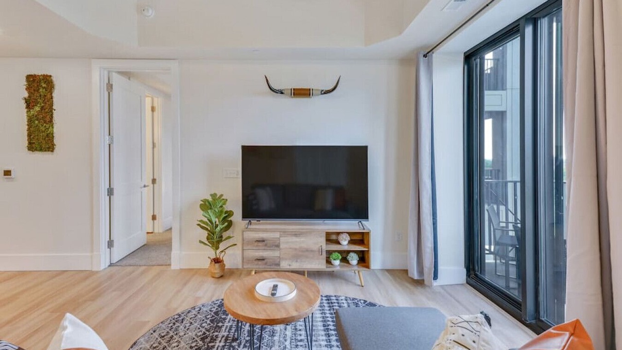 Photo of Livingroom in Northeast South Bend