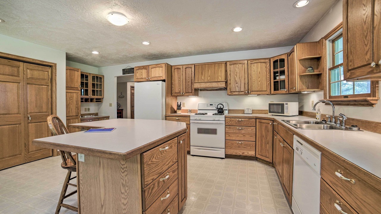 Photo of Kitchen in Bronson