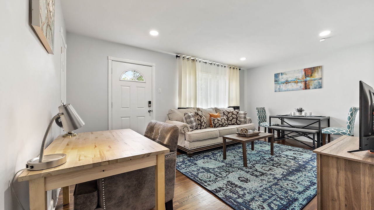 Photo of Livingroom in Forestview