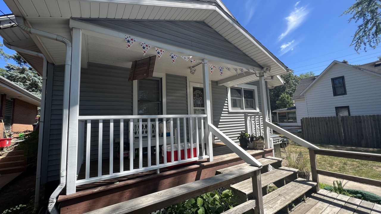 Photo of Patio Balcony in Michigan City