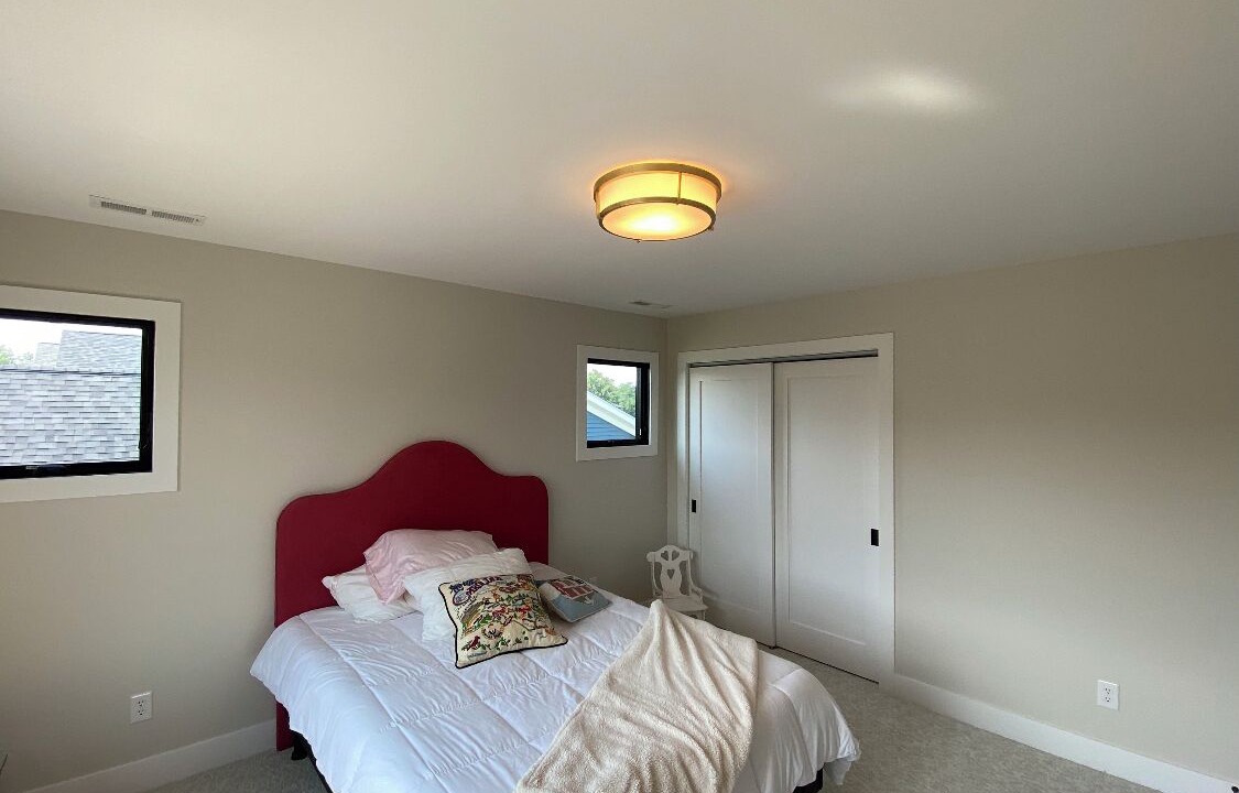 Photo of Bedroom in Northeast South Bend