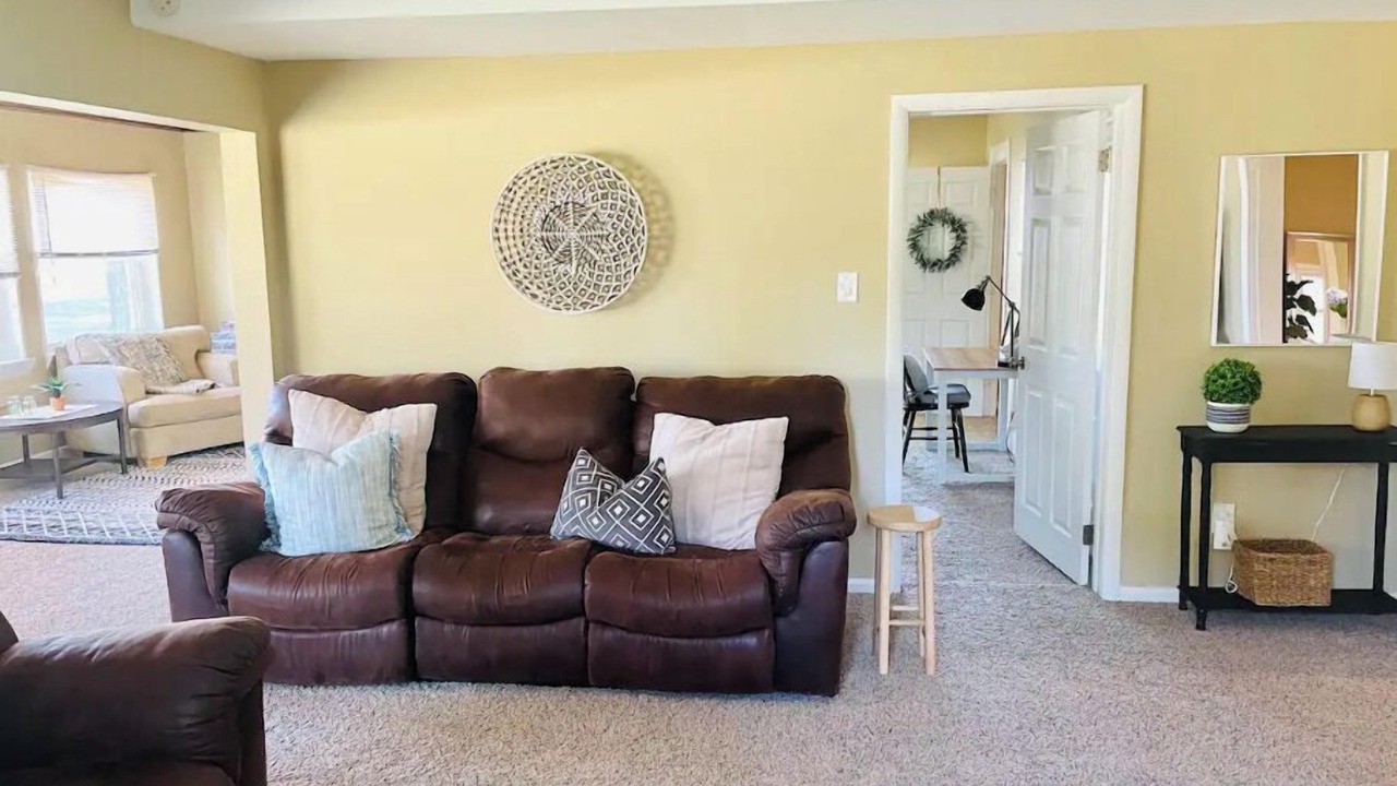Photo of Livingroom in Mount Comfort