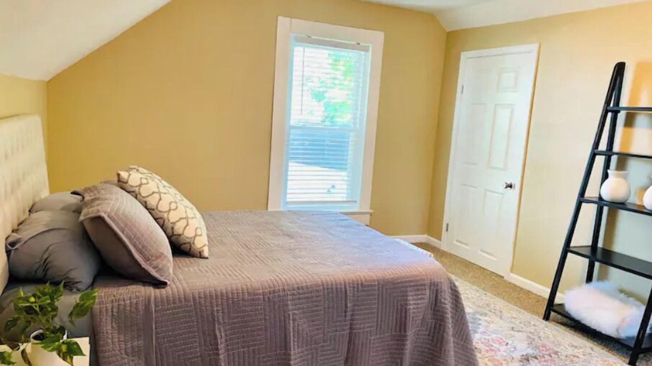 Photo of Bedroom in Mount Comfort