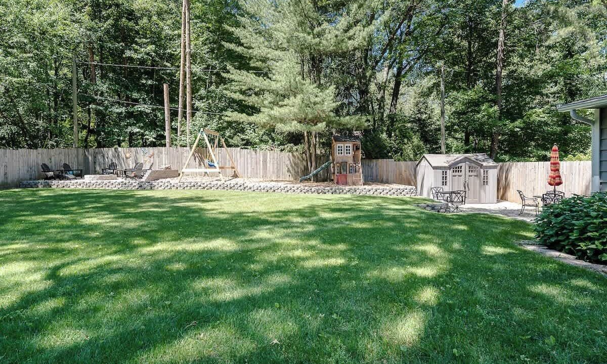 Photo of Others in Beechwood