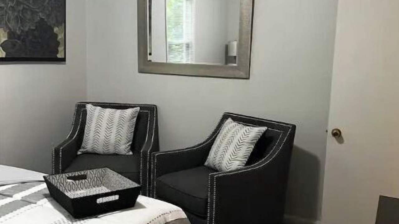 Photo of Bedroom in Oak Park