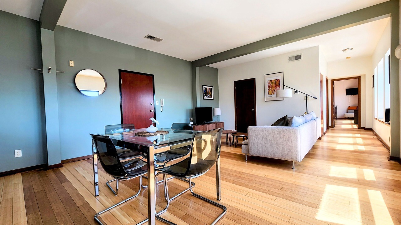 Photo of Bedroom in Mile Square