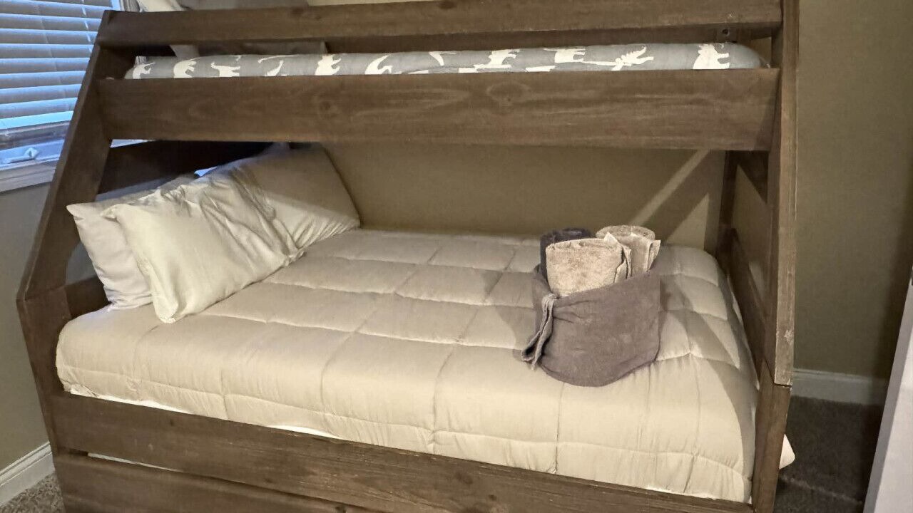 Photo of Bedroom in Three Oaks