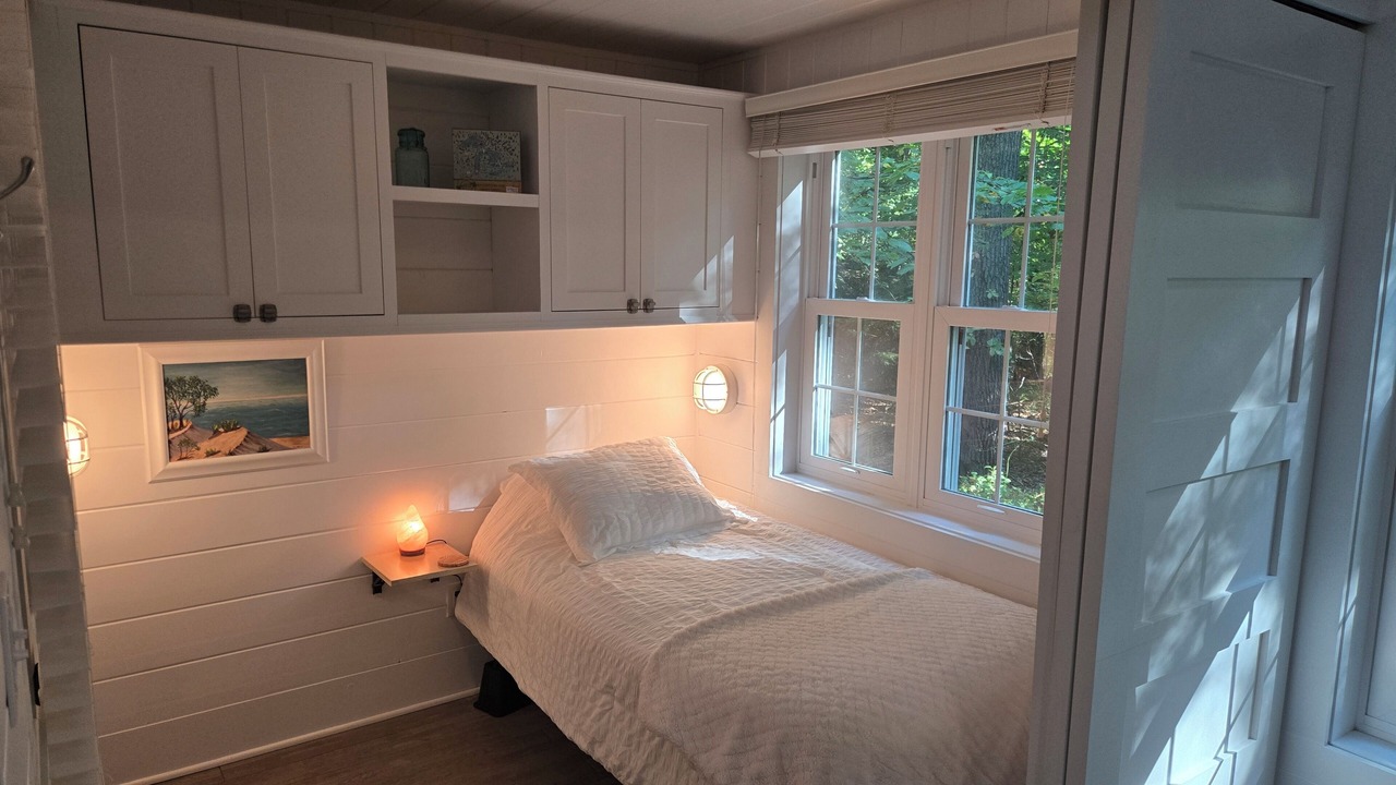 Photo of Livingroom in Michigan City