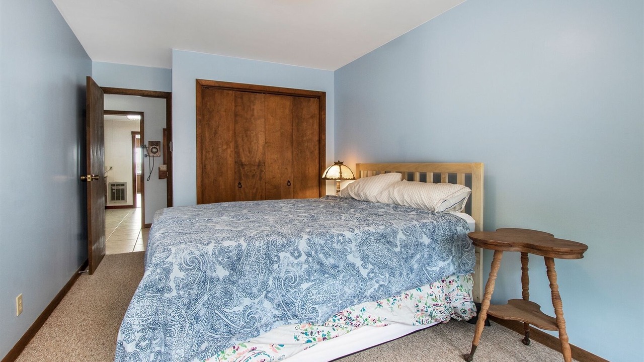 Photo of Bedroom in Kendall