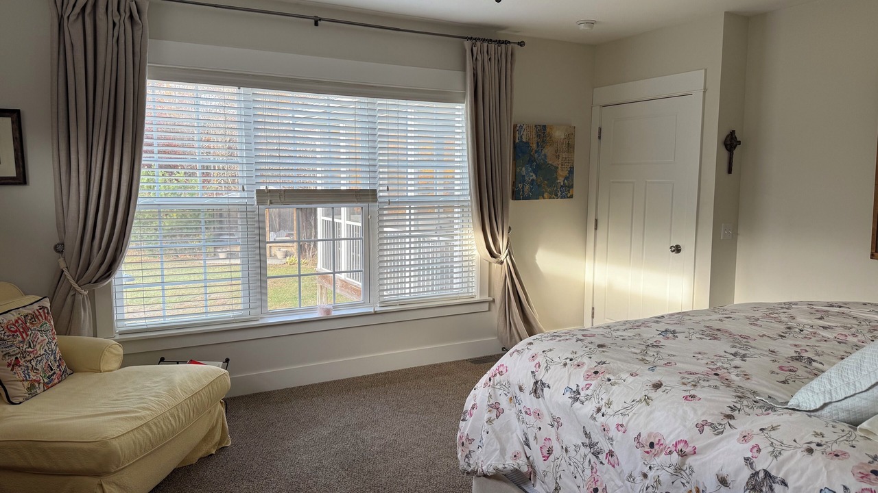 Photo of Bedroom in Pullman