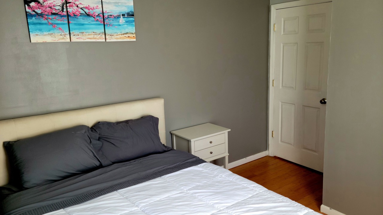 Photo of Bedroom in Scotts
