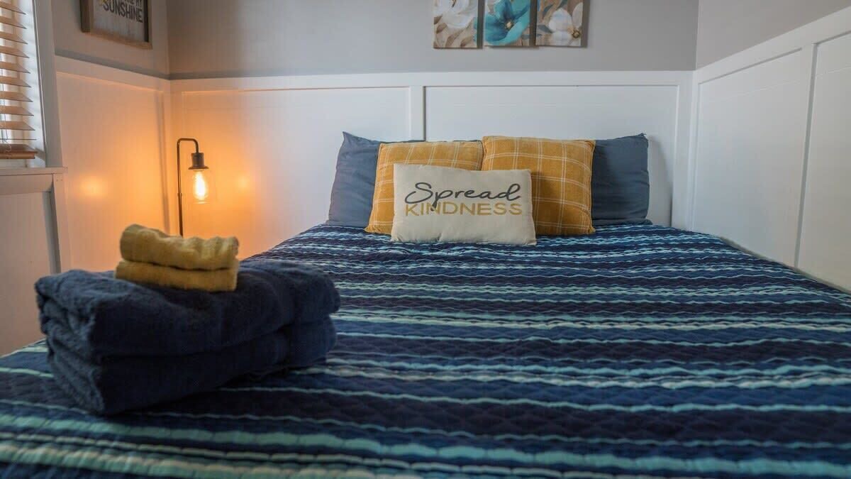 Photo of Bedroom in Sister Lakes
