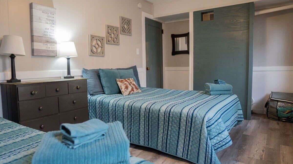 Photo of Bedroom in Sister Lakes