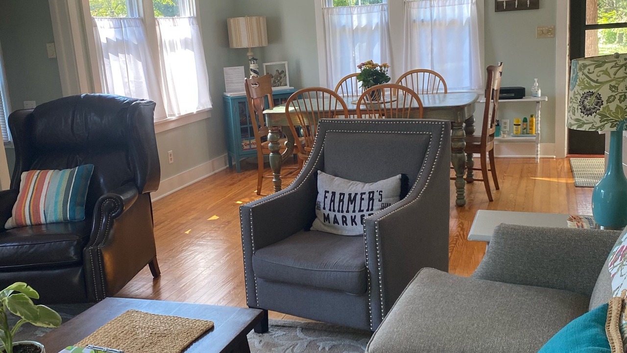Photo of Livingroom in Union Pier