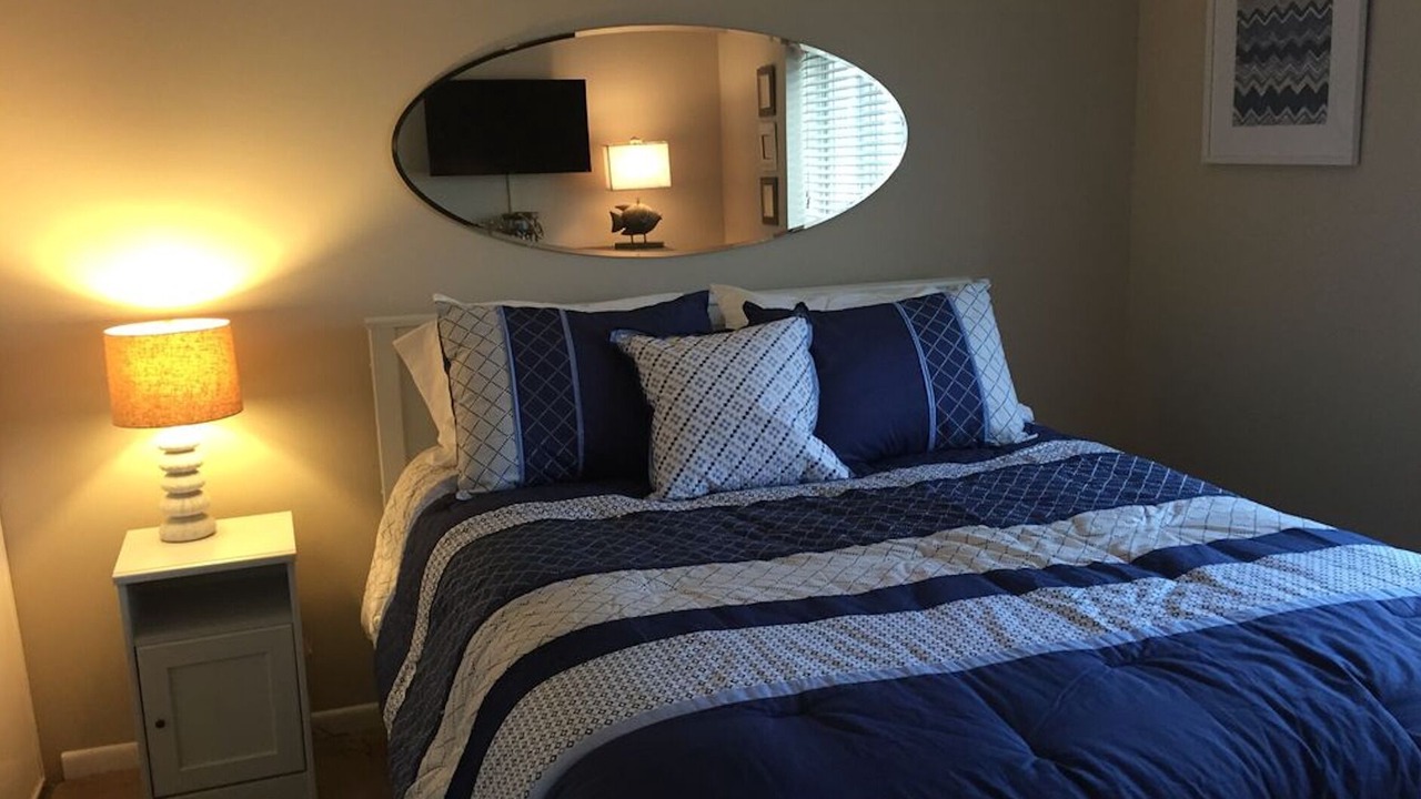 Photo of Bedroom in Port Clinton