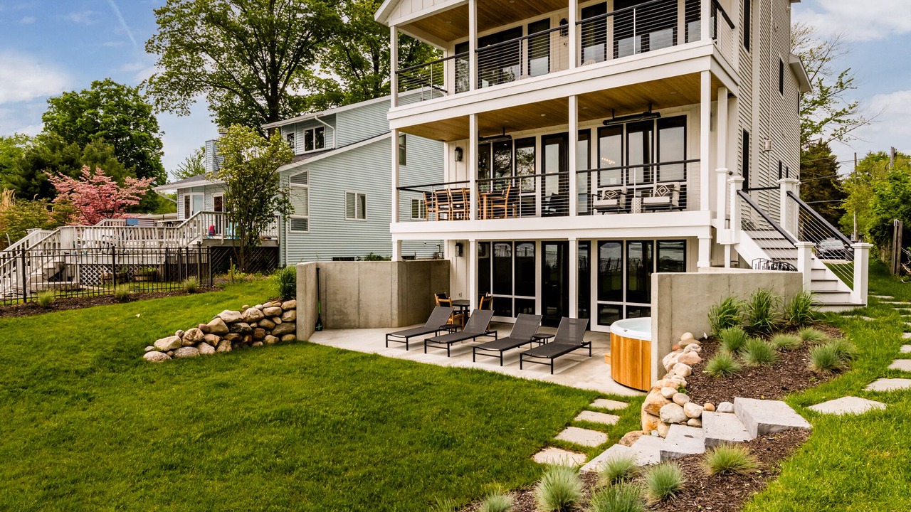 Photo of Outdoor in Paw Paw Lake