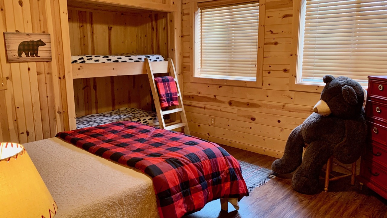 Photo of Bedroom in Saugatuck