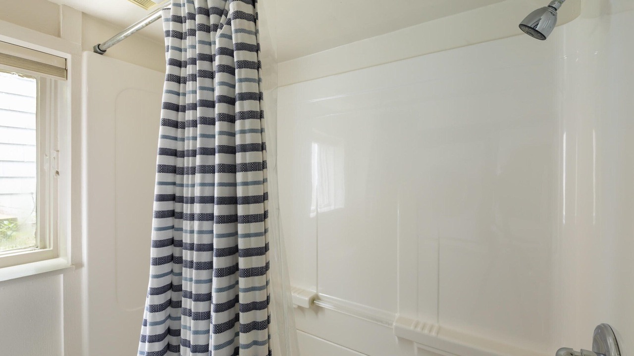 Photo of Bathroom in Douglas