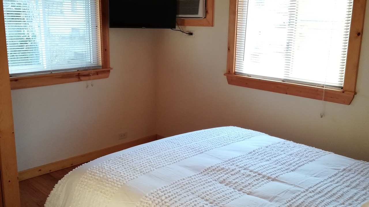 Photo of Bedroom in Sister Lakes