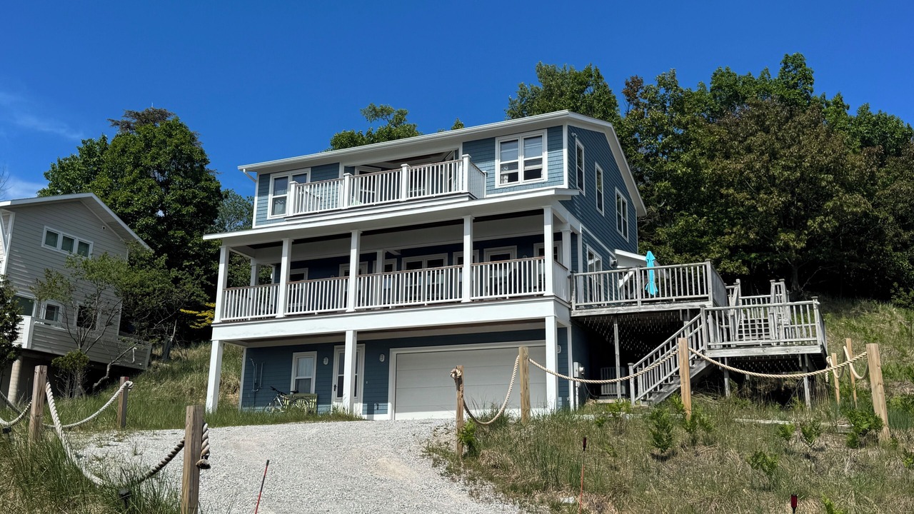 Photo of Outdoor in Montague