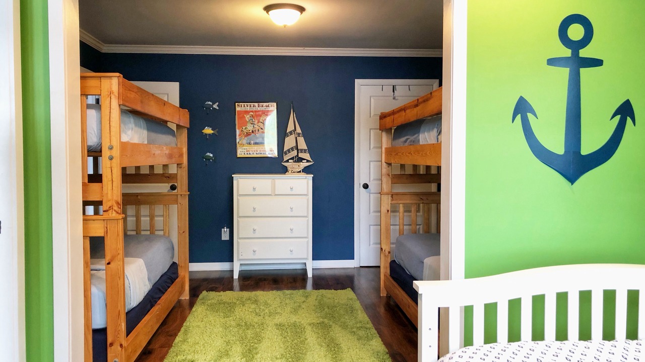 Photo of Bedroom in Sister Lakes