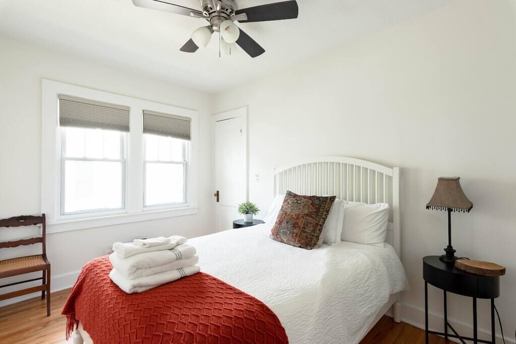 Photo of Bedroom in Royal Oak