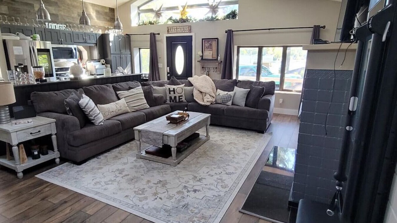 Photo of Livingroom in Smyrna