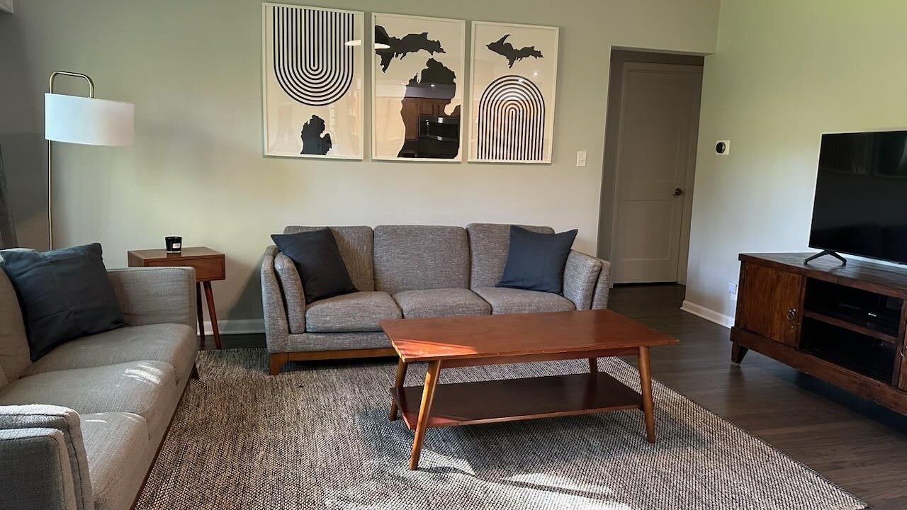 Photo of Livingroom in Shorewood-Tower Hills-Harbert
