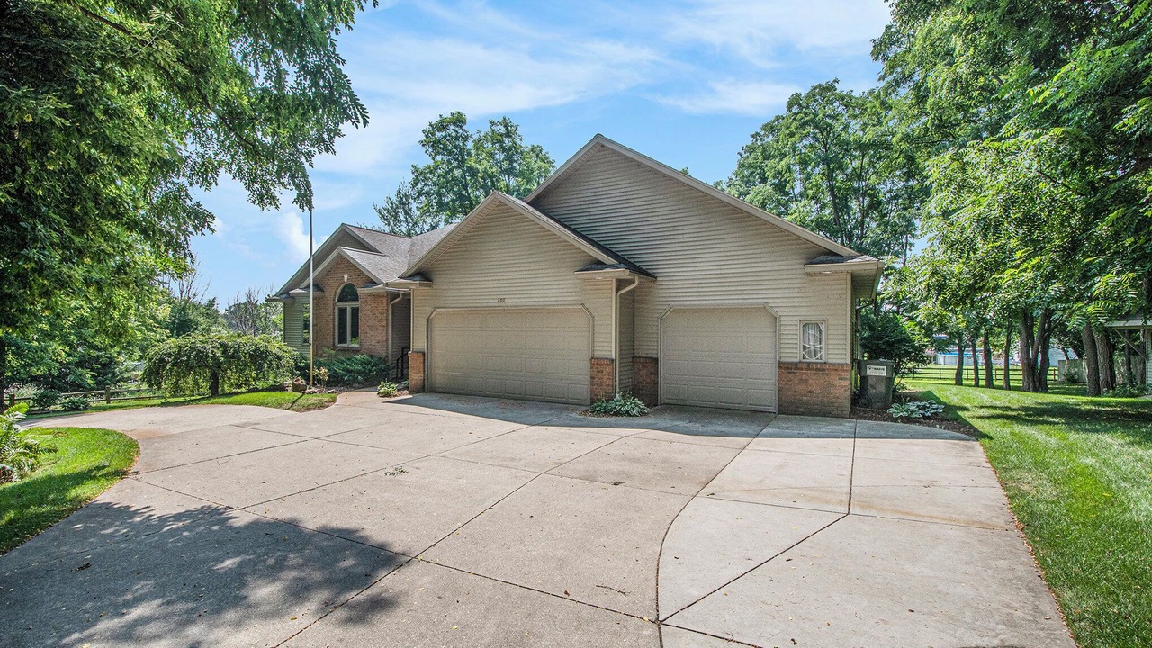 Photo of Outdoor in Grandville