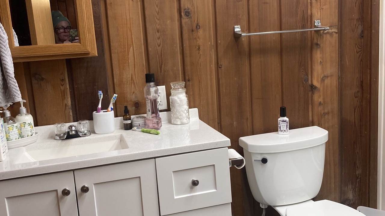 Photo of Bathroom in Lawrence