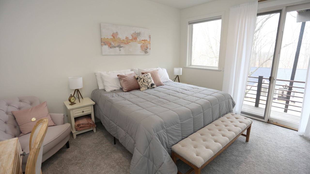 Photo of Bedroom in Saugatuck
