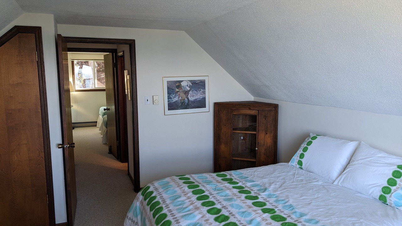 Photo of Bedroom in Montague