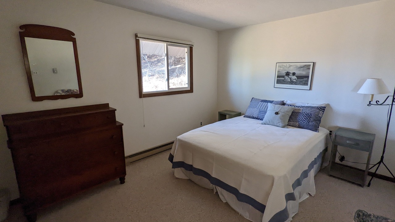 Photo of Bedroom in Montague