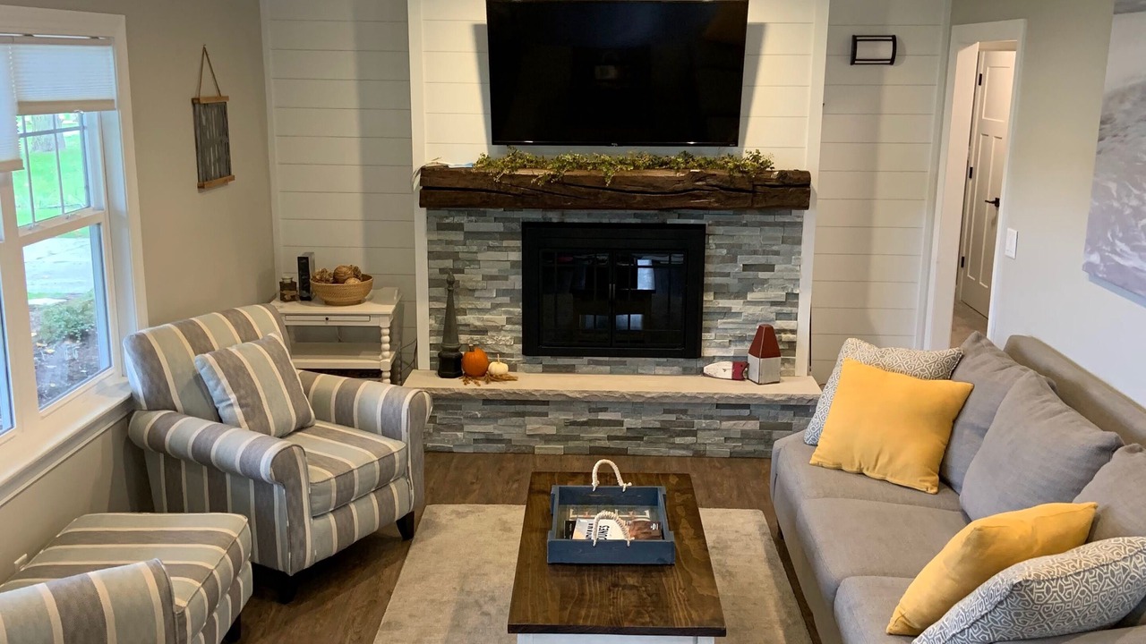 Photo of Livingroom in La Porte