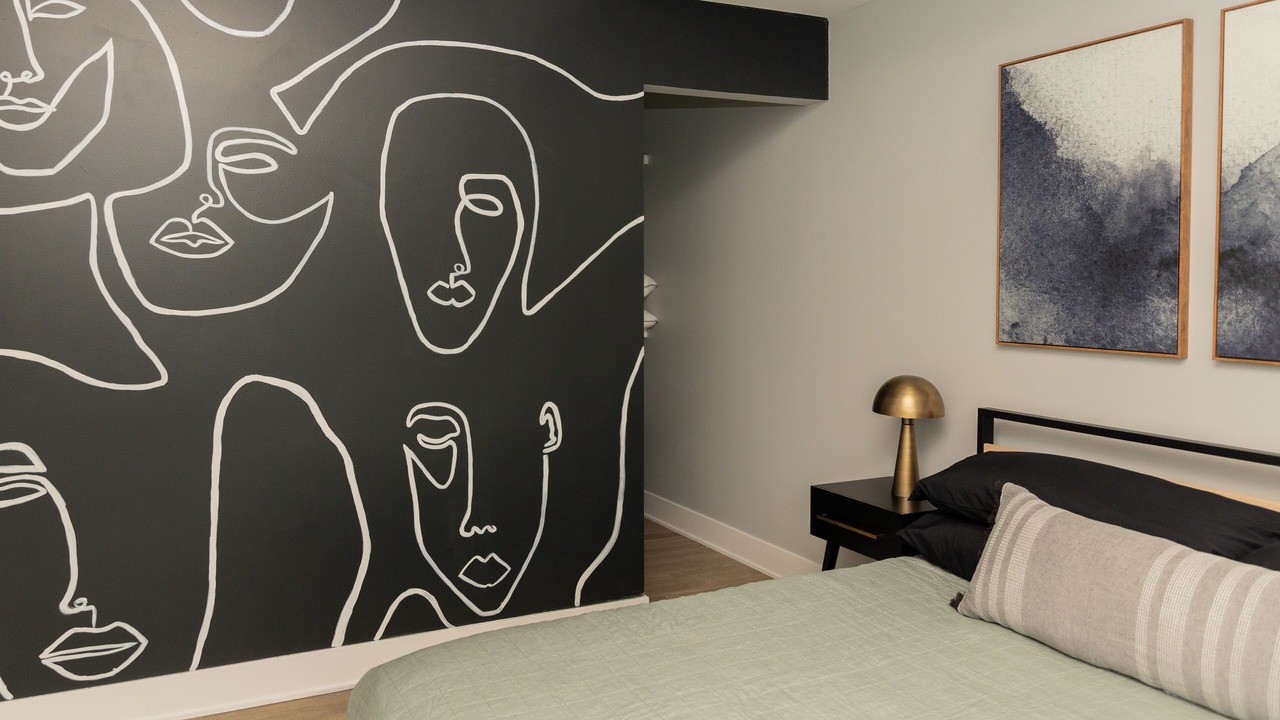 Photo of Bedroom in Downtown