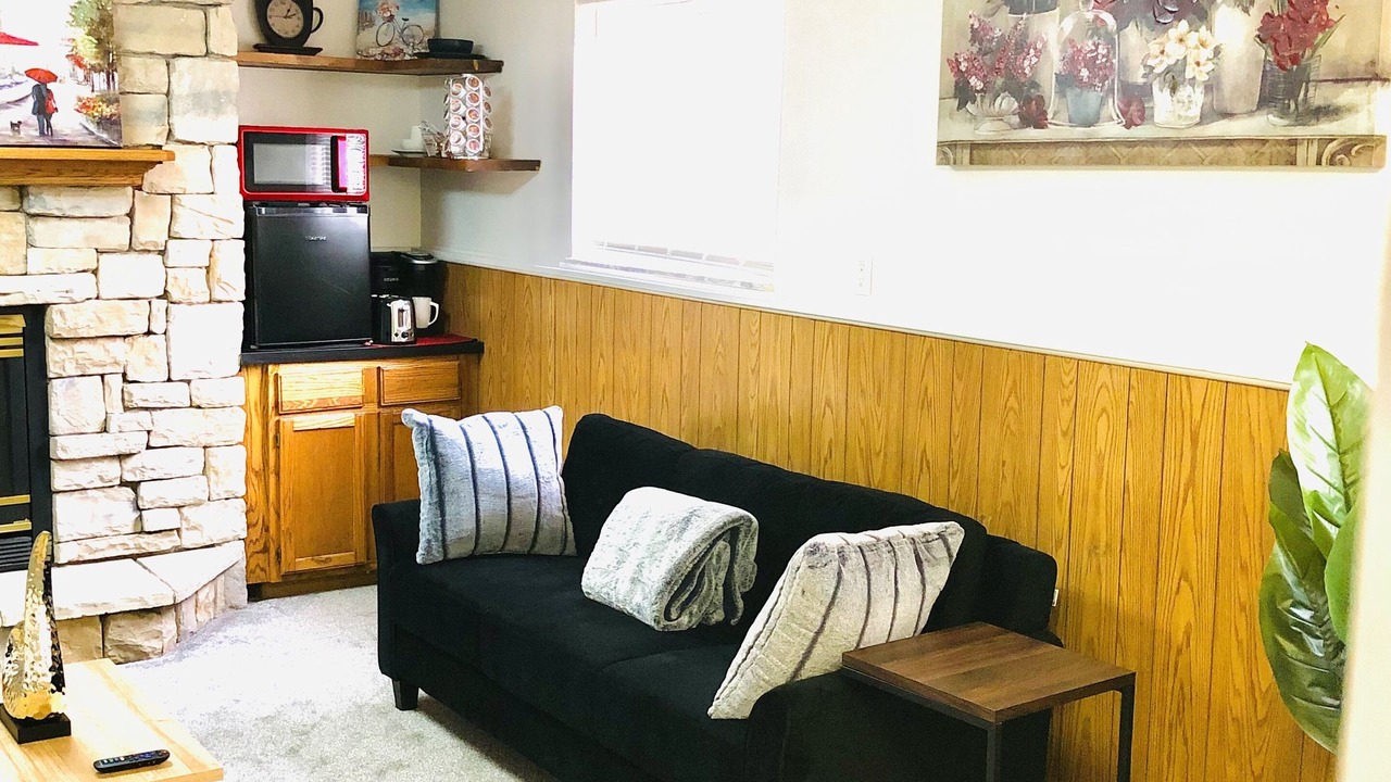 Photo of Livingroom in Farmington Hills
