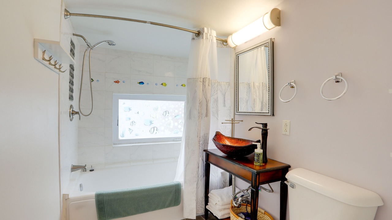 Photo of Bathroom in Woodland Beach