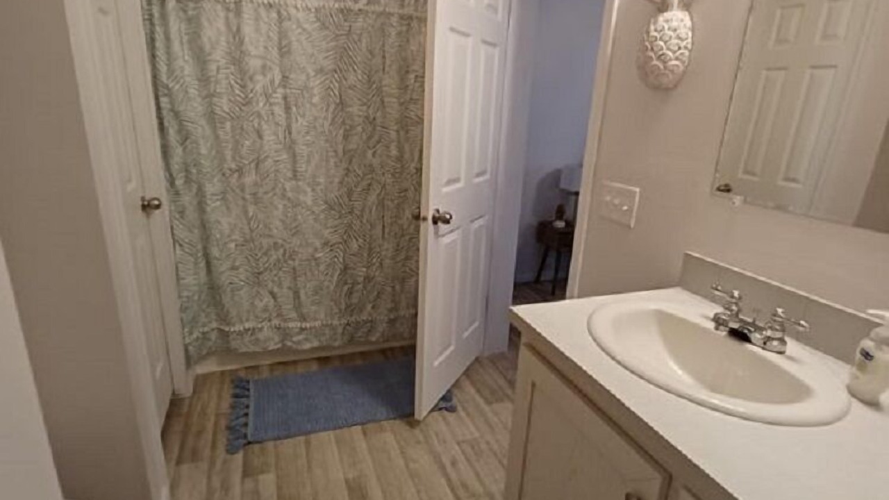 Photo of Bathroom in Deedsville